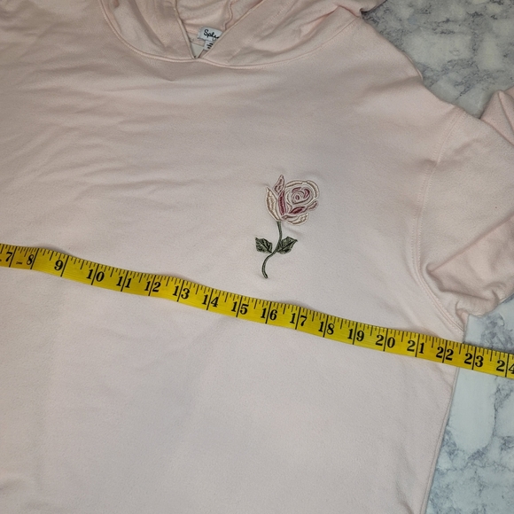 Splendid Embroidered Rose Hoodie Ballerina Pink Large NWT - Picture 11 of 13